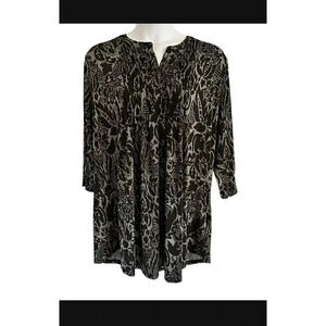 Reborn womens top plus size 3X black and gray floral